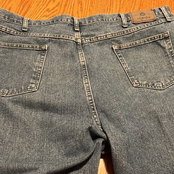 Wrangler 46x30 Jeans - Picture 6 of 7